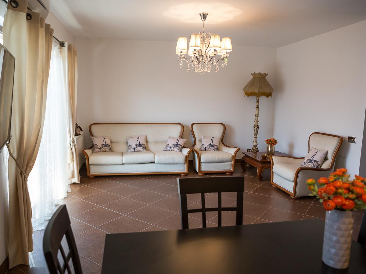Casa Bella Apartments Bragadiru ภายนอก รูปภาพ