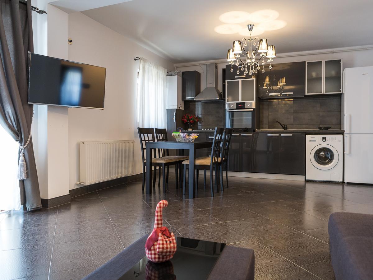 Casa Bella Apartments Bragadiru ภายนอก รูปภาพ