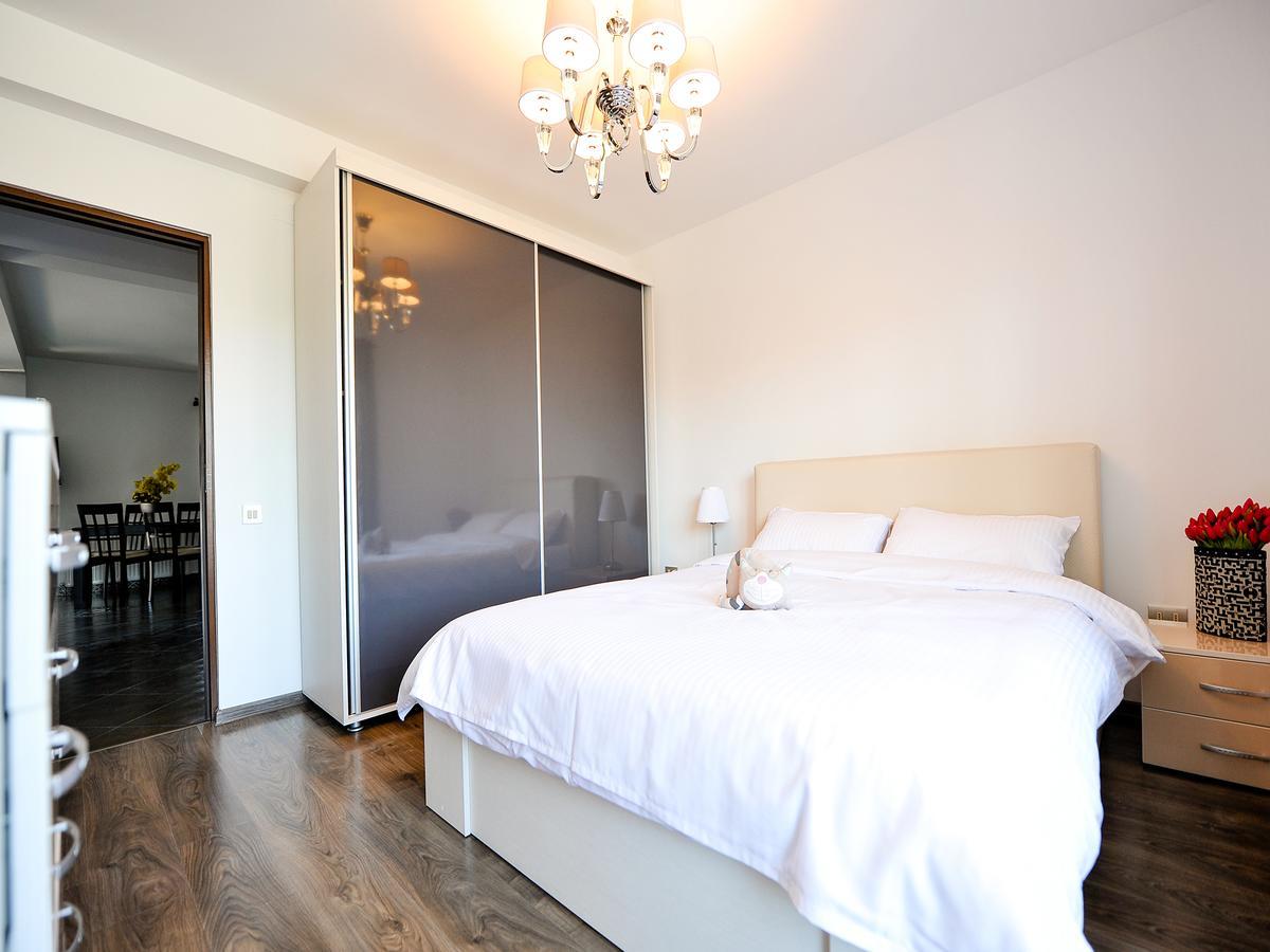 Casa Bella Apartments Bragadiru ภายนอก รูปภาพ